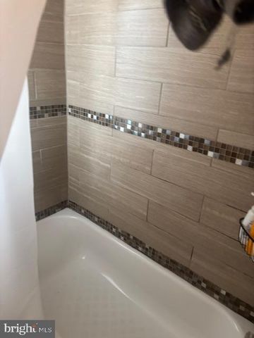 41 HOLLYWOOD AVE, Trenton, NJ 08609