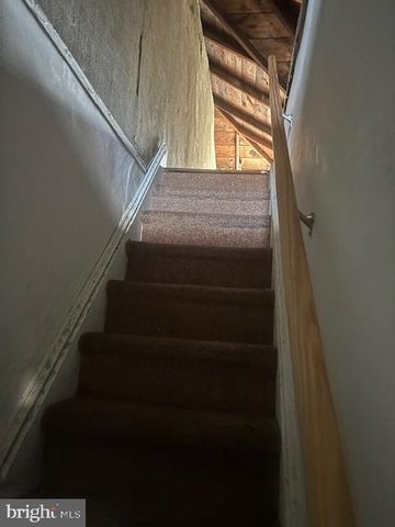 41 HOLLYWOOD AVE, Trenton, NJ 08609