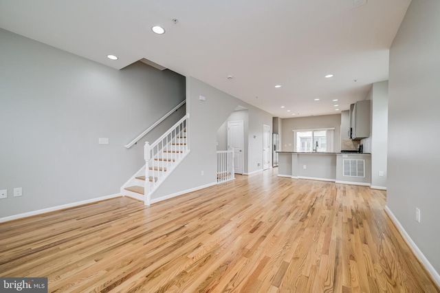 252 HEMINGWAY DR, Gaithersburg, MD 20878