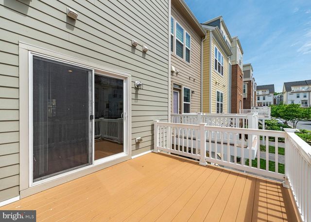 252 HEMINGWAY DR, Gaithersburg, MD 20878