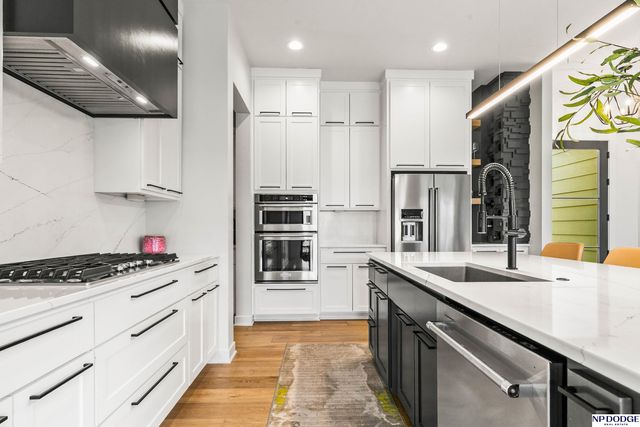 21060 Joseph Street, Elkhorn, NE 68022