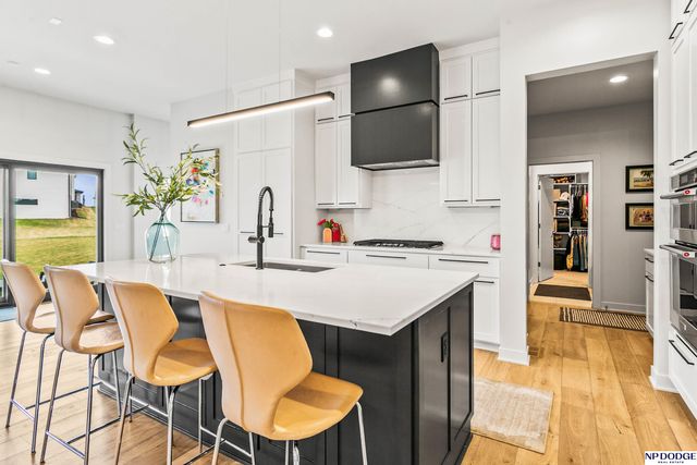 21060 Joseph Street, Elkhorn, NE 68022