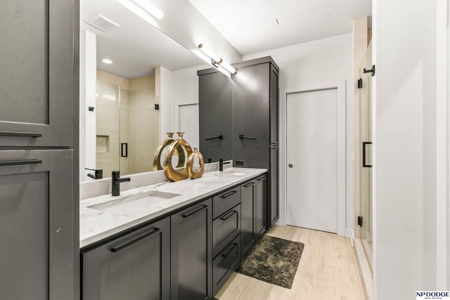 21060 Joseph Street, Elkhorn, NE 68022