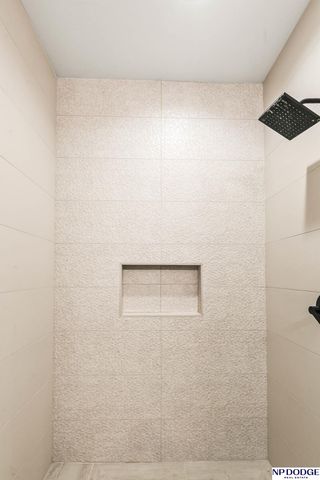 21060 Joseph Street, Elkhorn, NE 68022