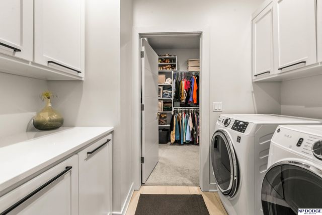 21060 Joseph Street, Elkhorn, NE 68022