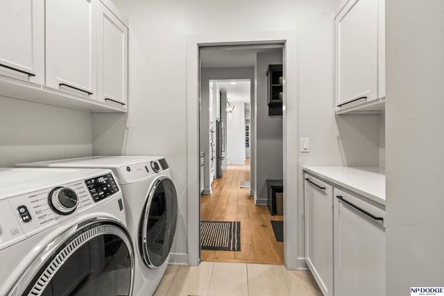 21060 Joseph Street, Elkhorn, NE 68022