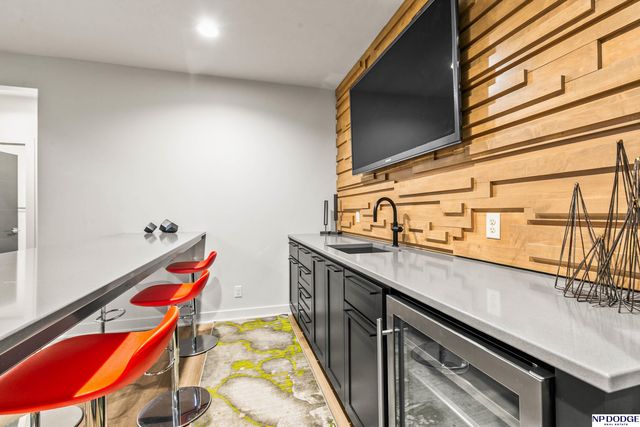 21060 Joseph Street, Elkhorn, NE 68022