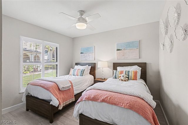 8504 Charter Club CIR 5, Fort Myers, FL 33919