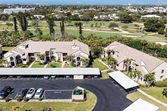 8504 Charter Club CIR 5, Fort Myers, FL 33919