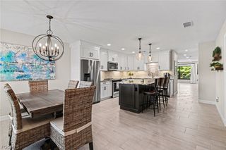 8504 Charter Club CIR 5, Fort Myers, FL 33919