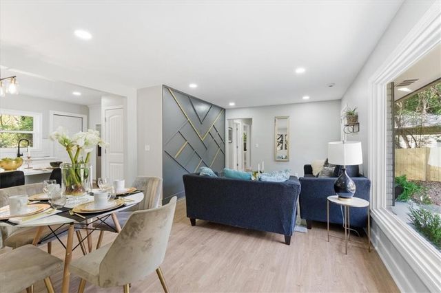 4015 Moffat Court, Decatur, GA 30035