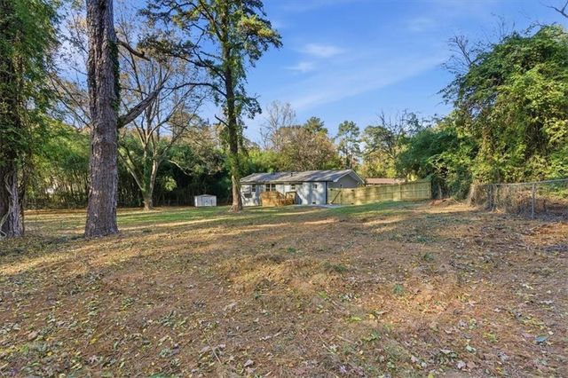 4015 Moffat Court, Decatur, GA 30035