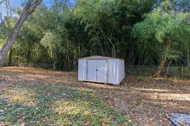 4015 Moffat Court, Decatur, GA 30035