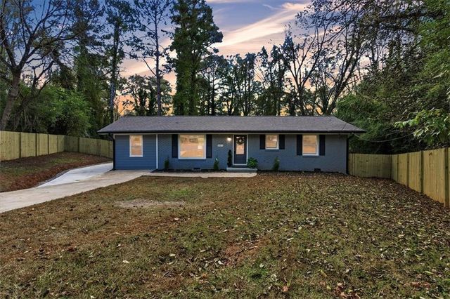 4015 Moffat Court, Decatur, GA 30035