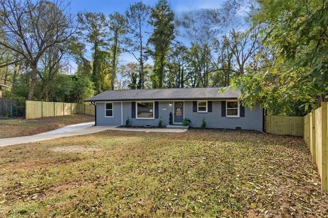 4015 Moffat Court, Decatur, GA 30035