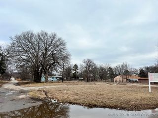 1401 N Griffin Street, Okmulgee, OK 74447
