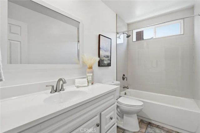 4956 E Holbrook, Anaheim Hills, CA 92807