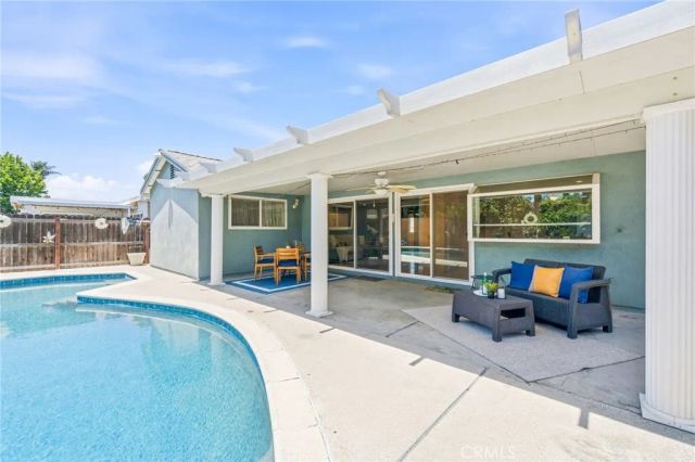 4956 E Holbrook, Anaheim Hills, CA 92807
