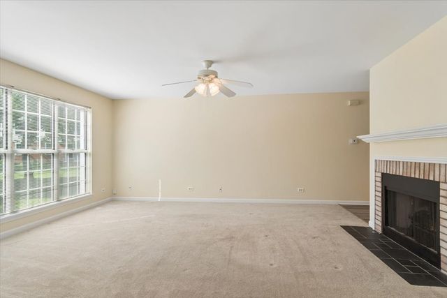 501 Grosse Pointe Circle, Vernon Hills, IL 60061