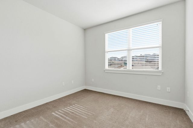 1912 Dinsdale LN, Austin, TX 78741