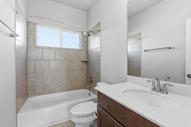 1912 Dinsdale LN, Austin, TX 78741