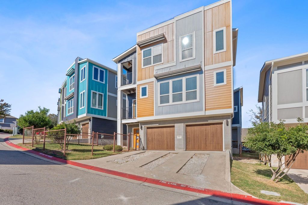 1912 Dinsdale LN, Austin, TX 78741