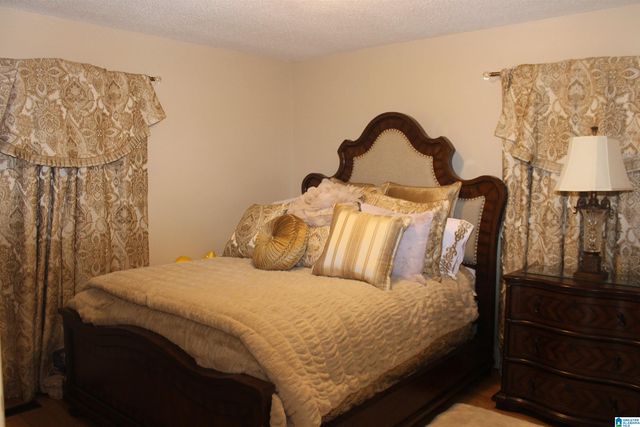 60 NORWOOD CIRCLE, Birmingham, AL 35234
