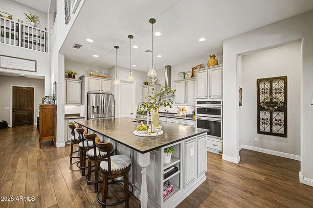 9847 W JESSIE Lane, Peoria, AZ 85383