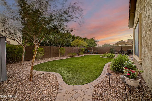 9847 W JESSIE Lane, Peoria, AZ 85383
