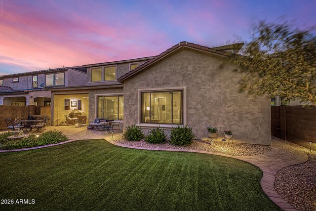 9847 W JESSIE Lane, Peoria, AZ 85383