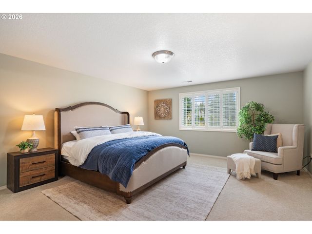 913 Nw 146TH St, Vancouver, WA 98685