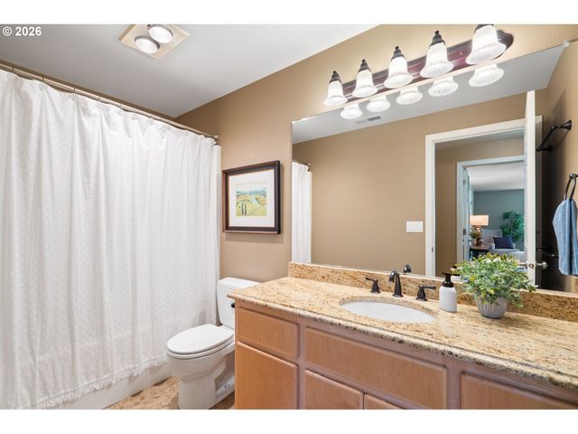 913 Nw 146TH St, Vancouver, WA 98685