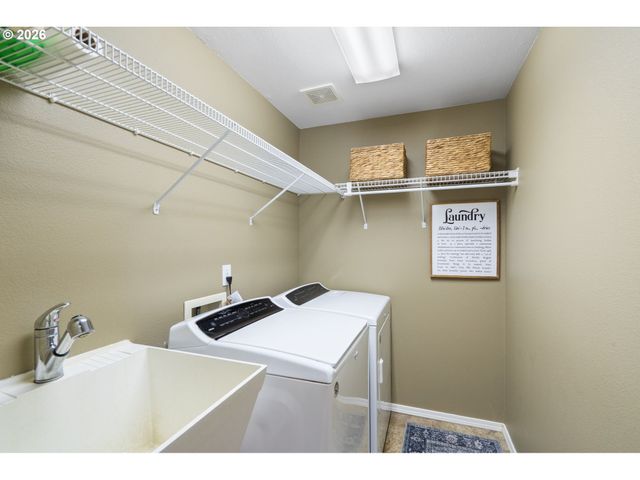 913 Nw 146TH St, Vancouver, WA 98685