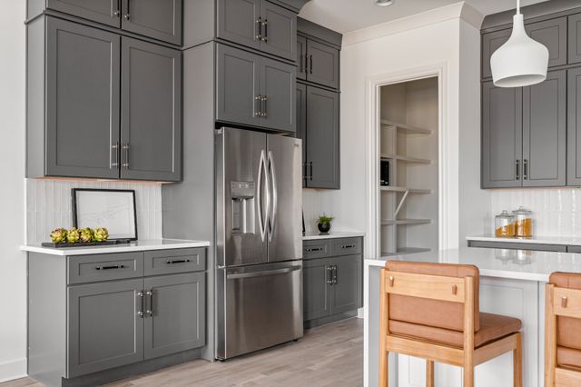 1037 Mitchell Rd B, Nashville, TN 37206