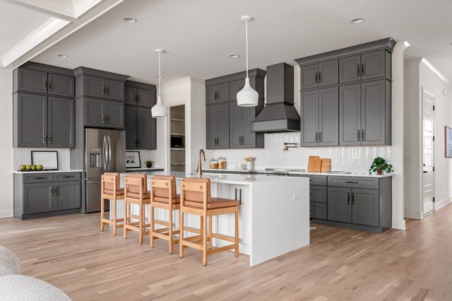 1037 Mitchell Rd B, Nashville, TN 37206