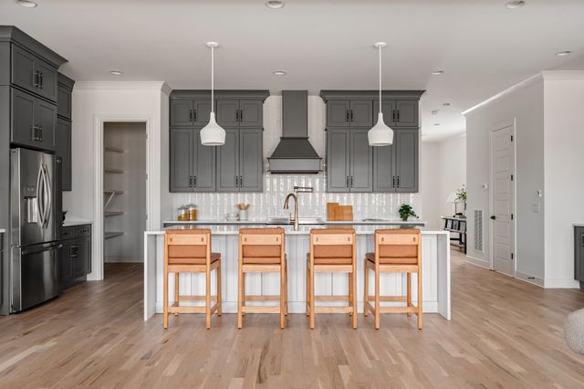 1037 Mitchell Rd B, Nashville, TN 37206