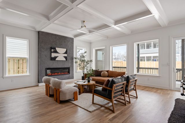 1037 Mitchell Rd B, Nashville, TN 37206