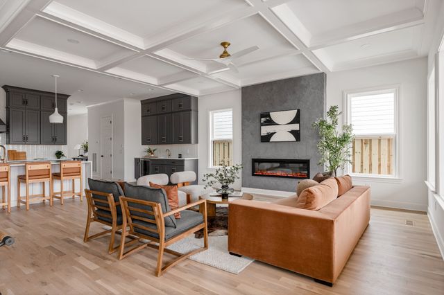 1037 Mitchell Rd B, Nashville, TN 37206