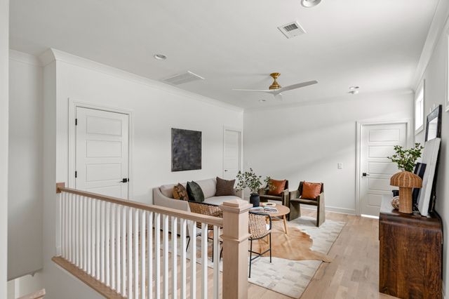 1037 Mitchell Rd B, Nashville, TN 37206