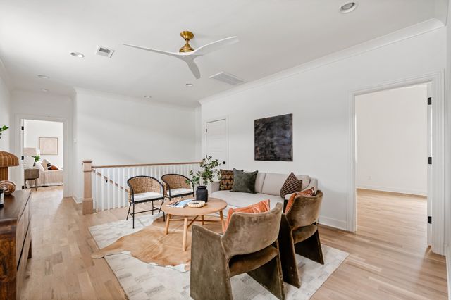 1037 Mitchell Rd B, Nashville, TN 37206