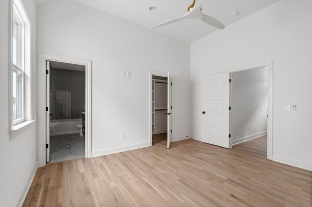 1037 Mitchell Rd B, Nashville, TN 37206