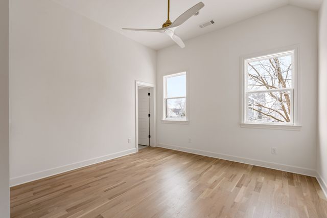 1037 Mitchell Rd B, Nashville, TN 37206