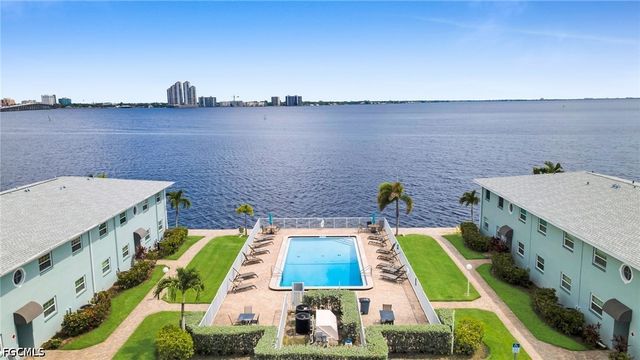3338 N Key DR 4, North Fort Myers, FL 33903
