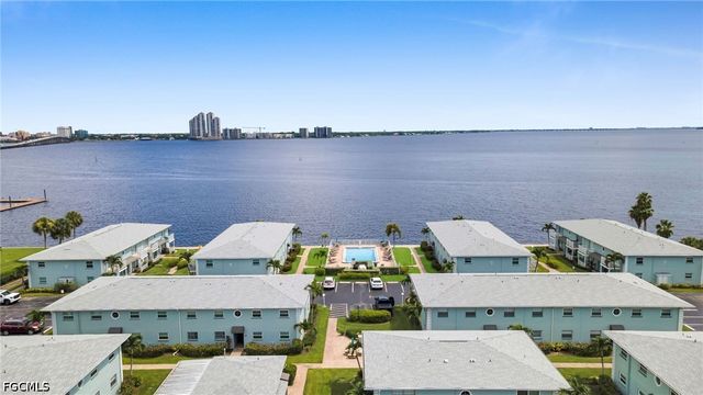 3338 N Key DR 4, North Fort Myers, FL 33903