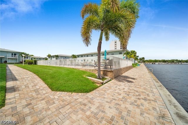 3338 N Key DR 4, North Fort Myers, FL 33903