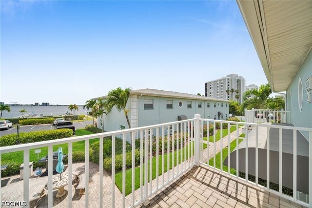 3338 N Key DR 4, North Fort Myers, FL 33903