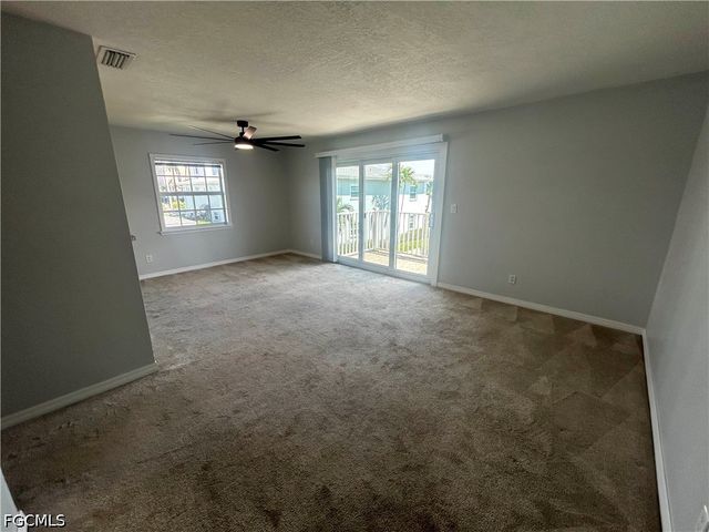 3338 N Key DR 4, North Fort Myers, FL 33903