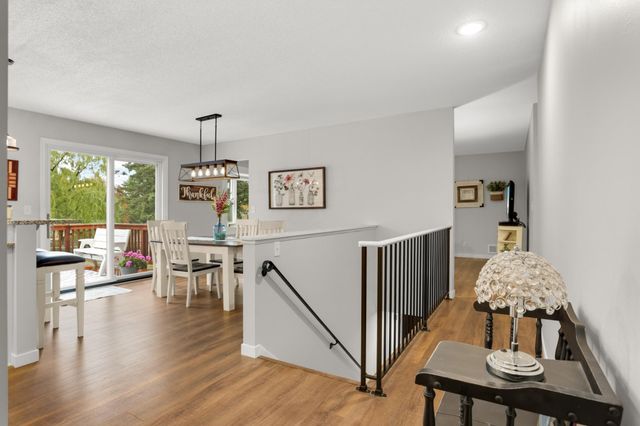 9943 Morris Road, Bloomington, MN 55437