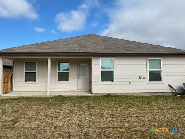 868 Margay Loop, Seguin, TX 78155