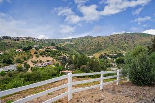 73 Dapplegray Road, Bell Canyon, CA 91307